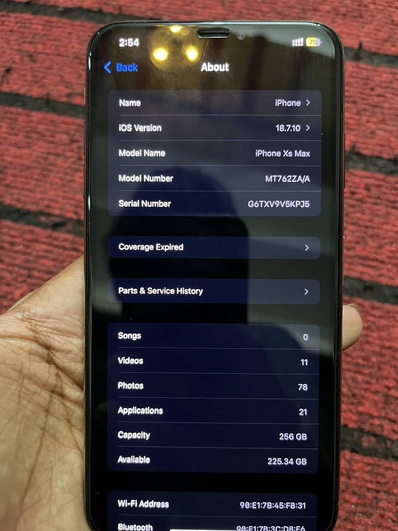 Apple iPhone XS Max 9