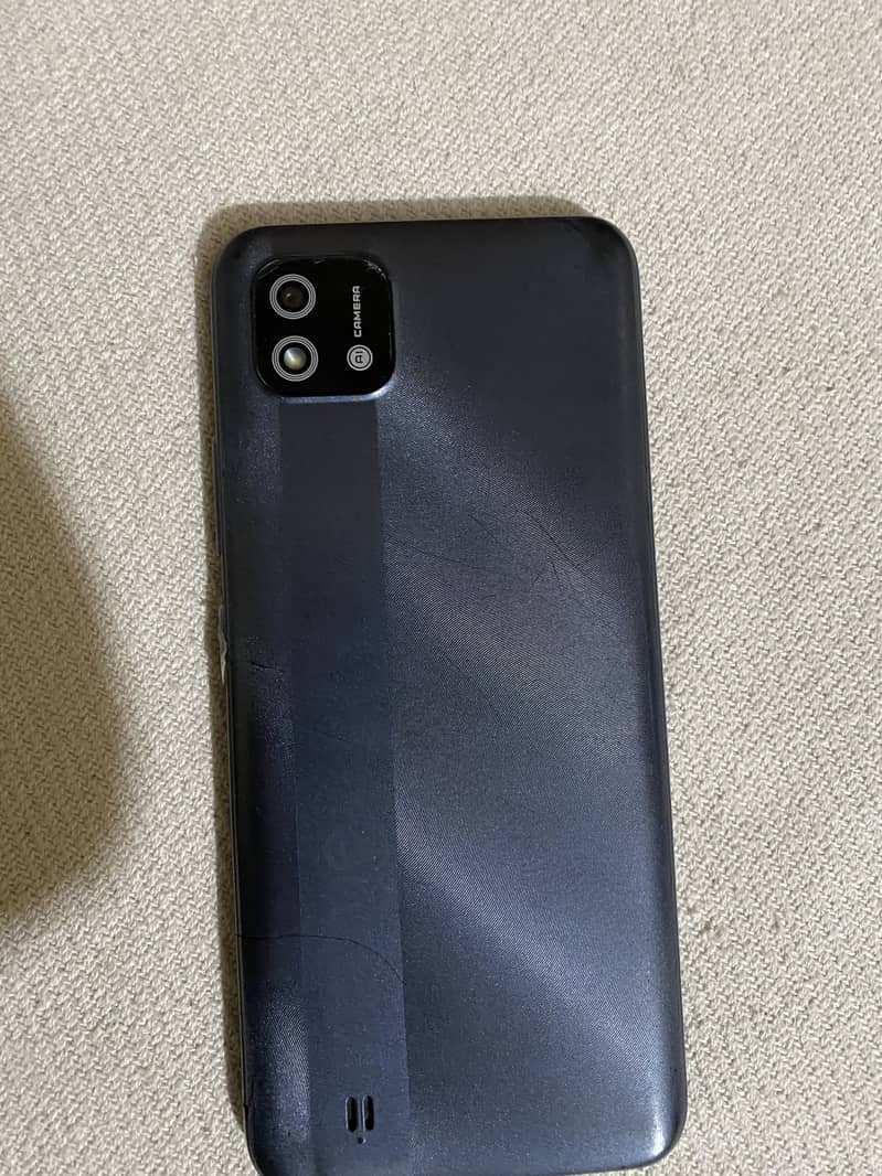 Realme C11 0