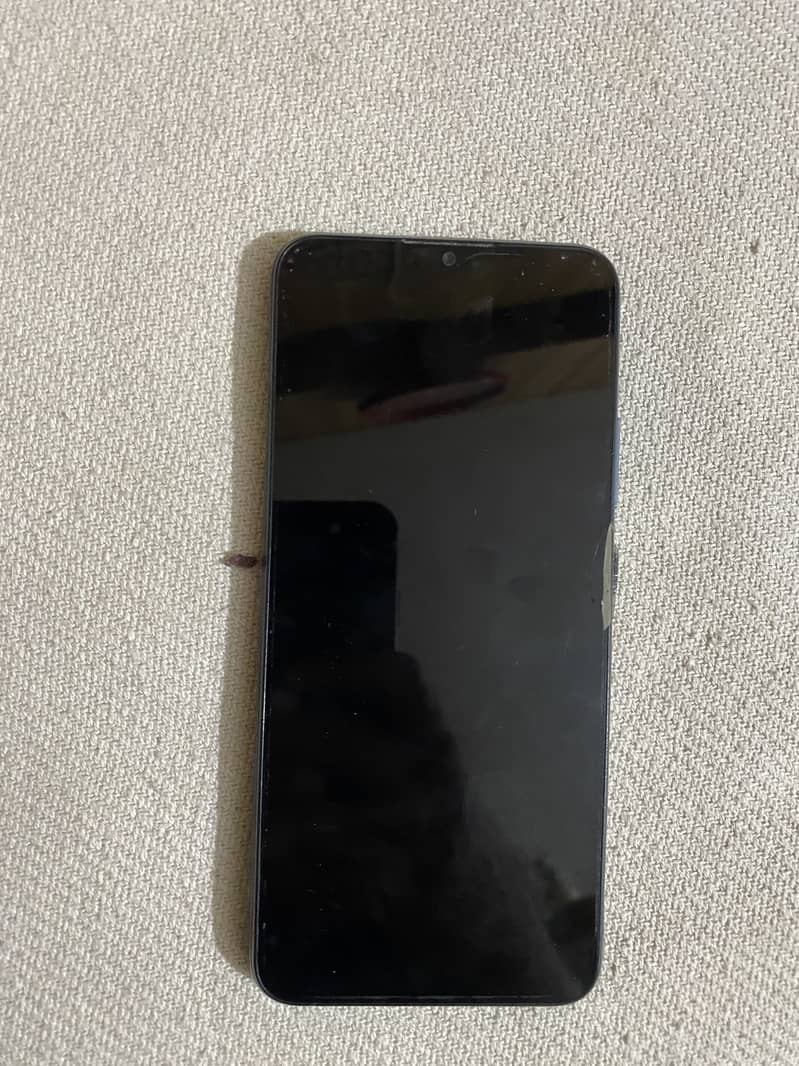 Realme C11 4