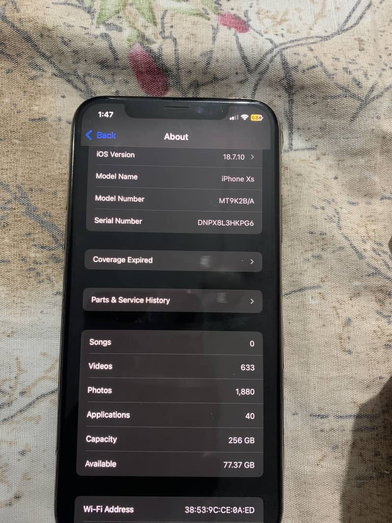 Apple iPhone Xs 2