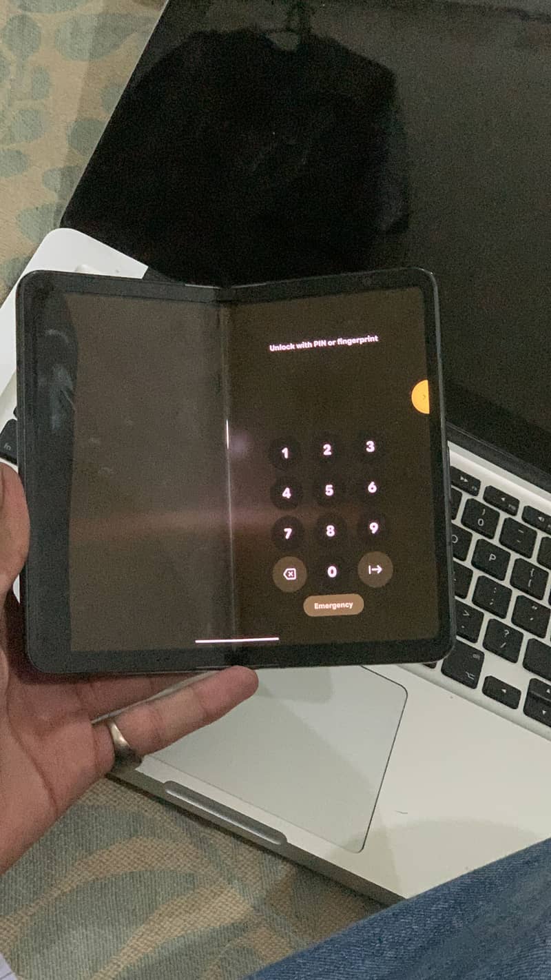 Google Pixel Fold 2
