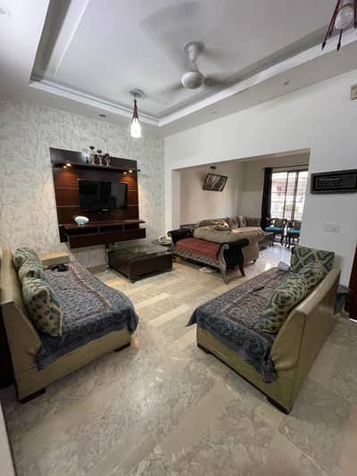 04 MARLA BEAUTIFUL HOUSE TILE FLOORS FOR RENT IN JOHAR TOWN LAHORE