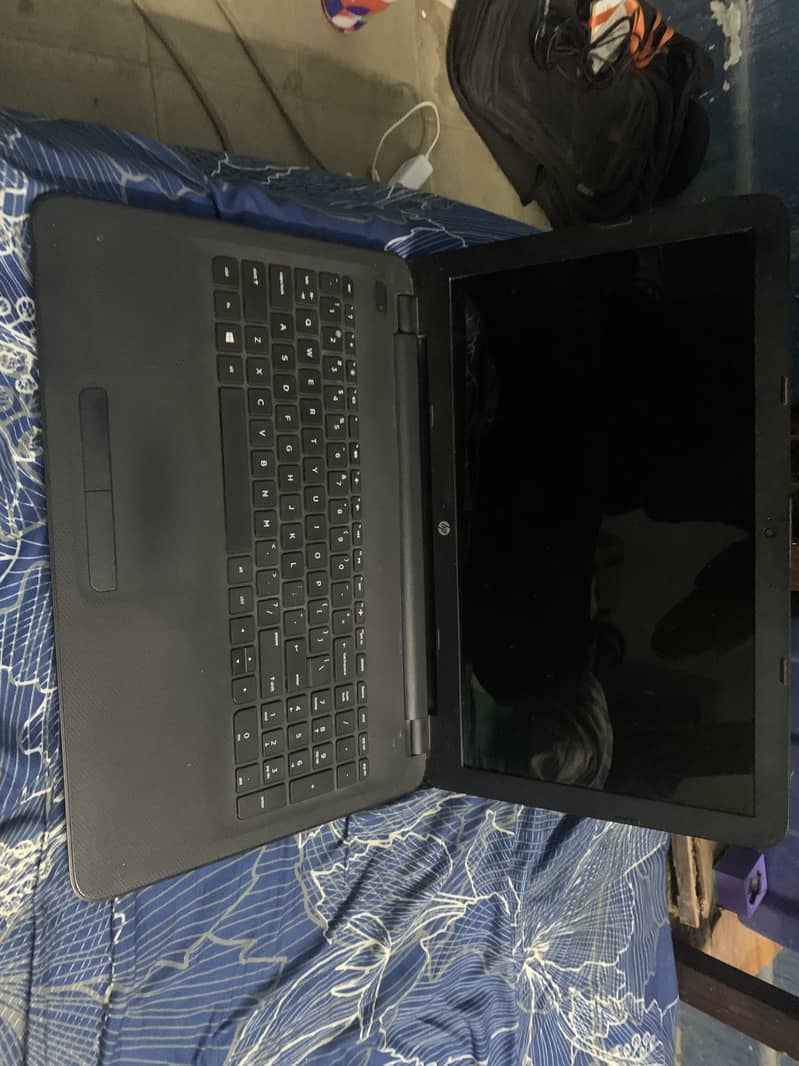 HP Laptop 4