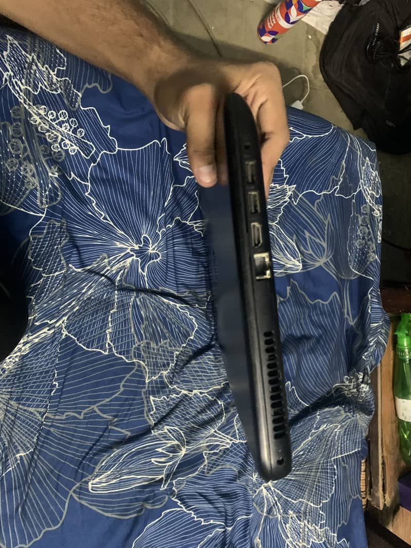 HP Laptop 5