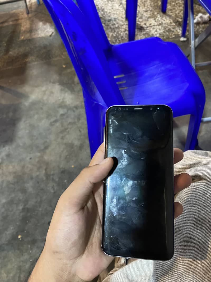 Samsung Mobile S8 Plus 0