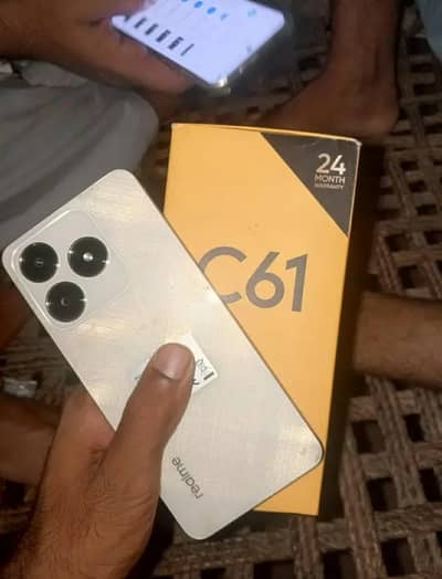 Realme C61 (6/128)