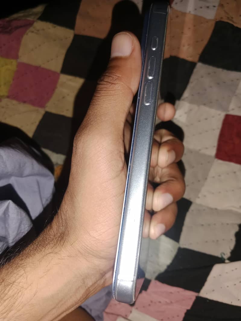 Apple iPhone 17 Pro Max 1