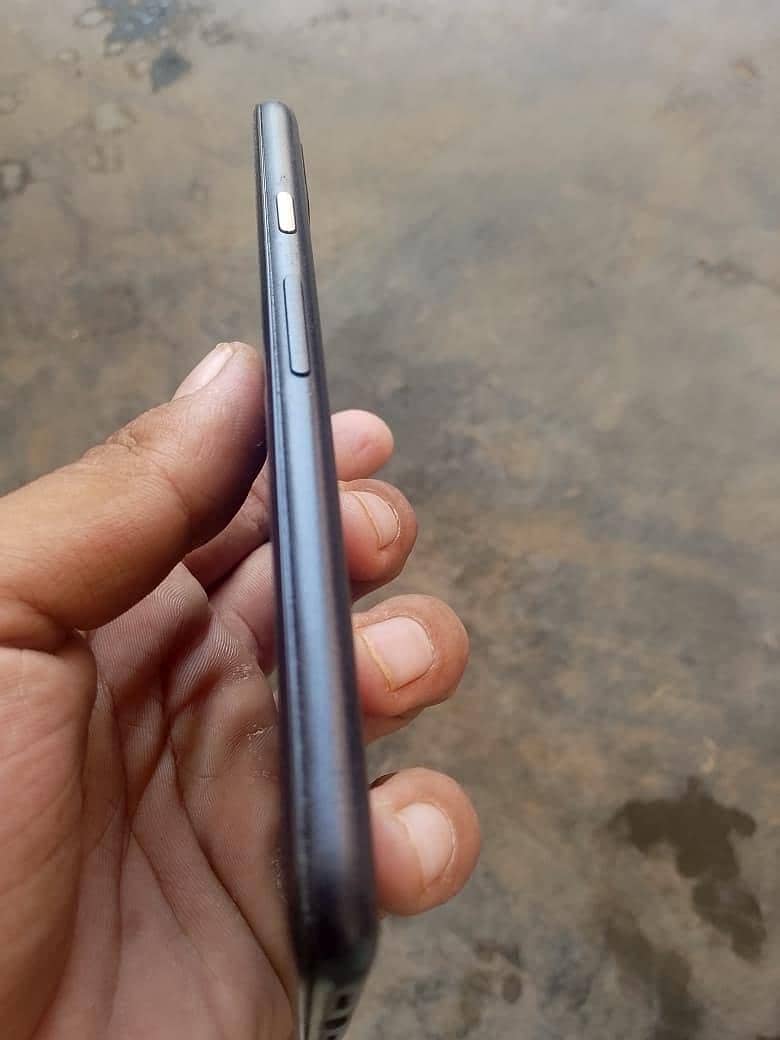Google Pixel 5 4