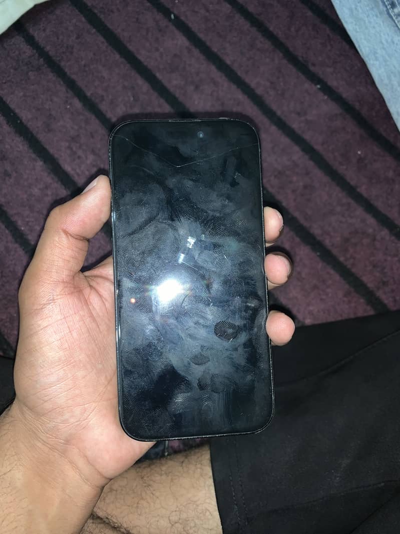 Apple iPhone 14 Pro 4