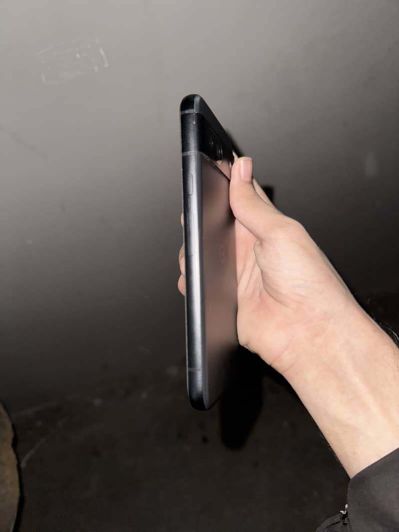 Google Pixel 8a 5
