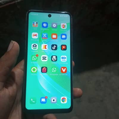 Infinix Smart 8 Pro