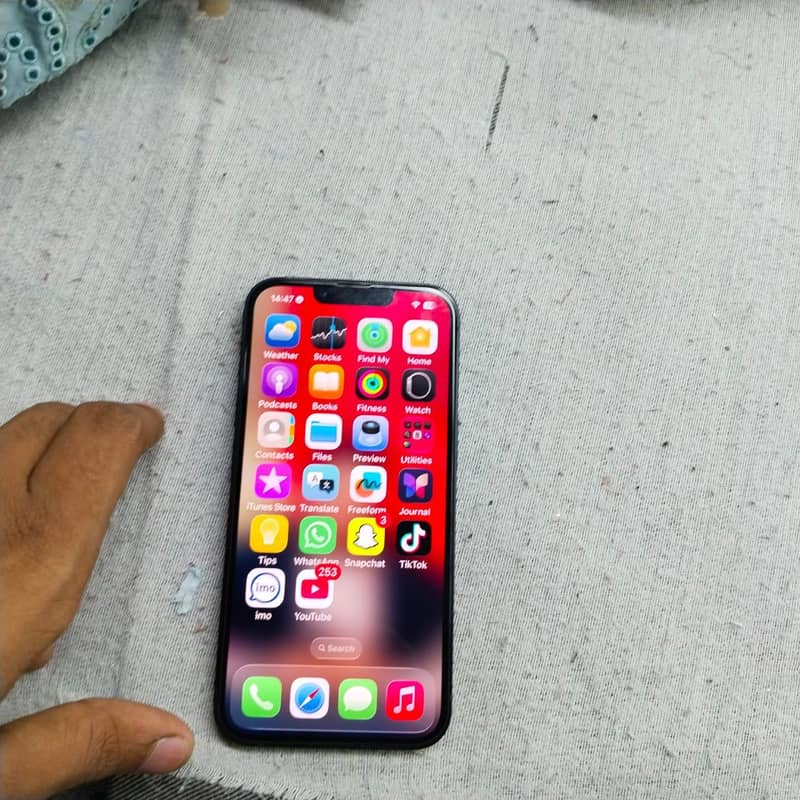 Apple iPhone 14 6