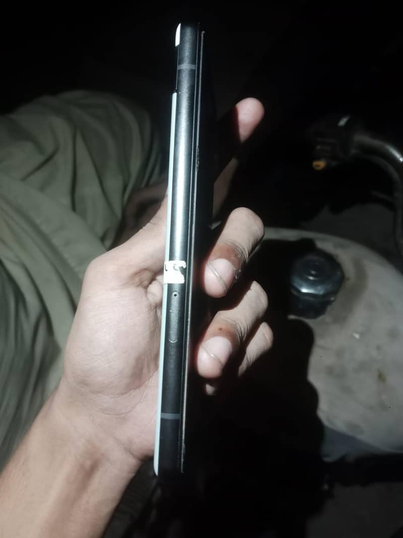 Google Pixel 6a 3