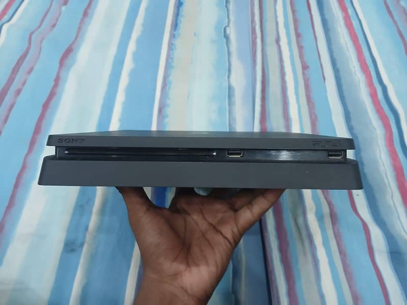 Ps4 Slim / jailbreak / 2 controllers 8