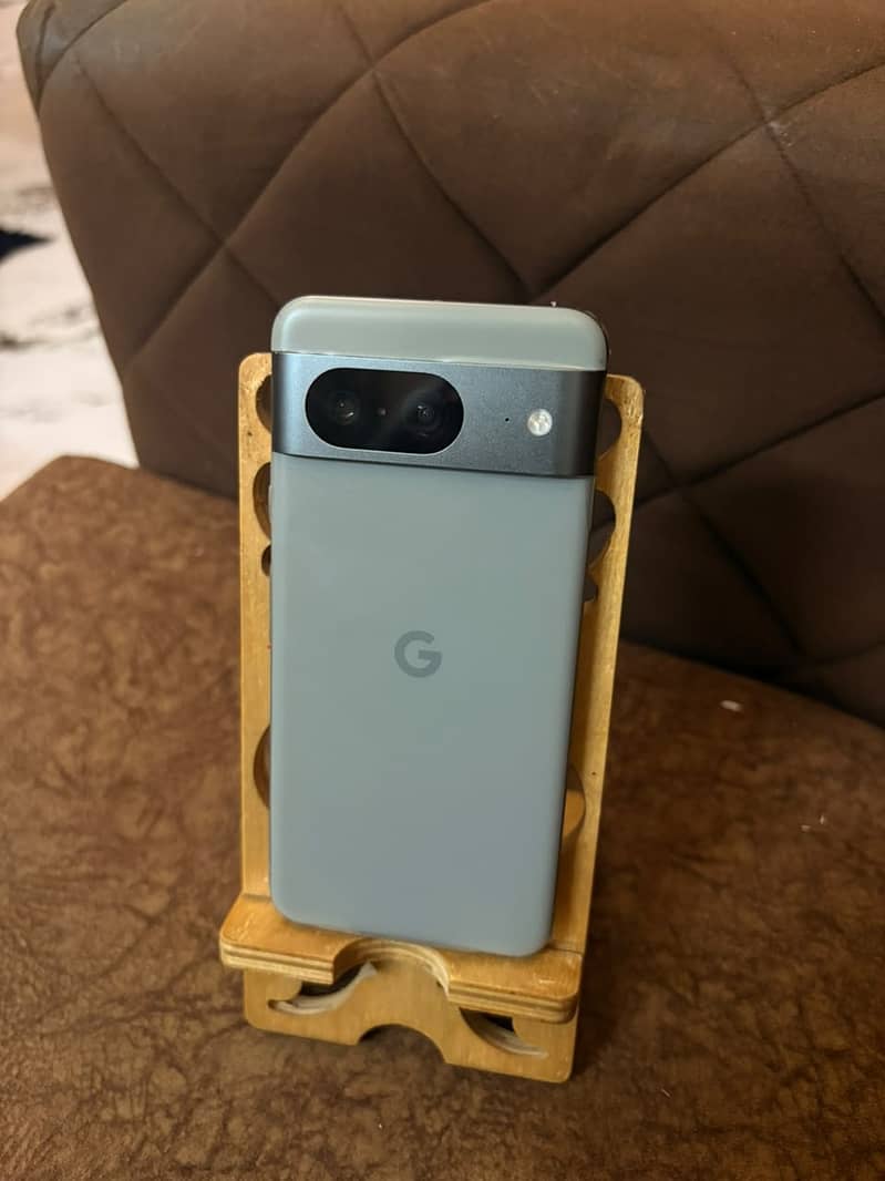 Google Pixel 8 6