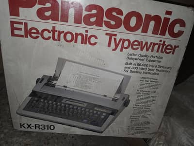 KX-R310  PANASONIC ELECTRONIC TYPEWRITER