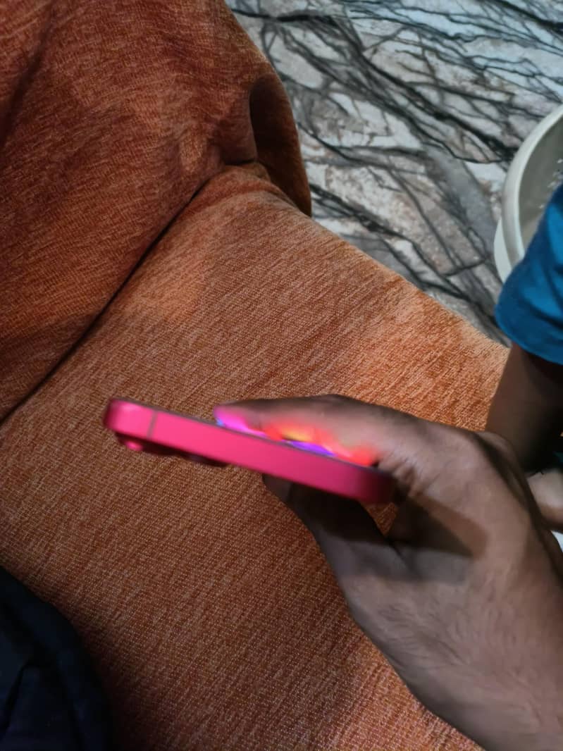 Apple iPhone 14 plus 3