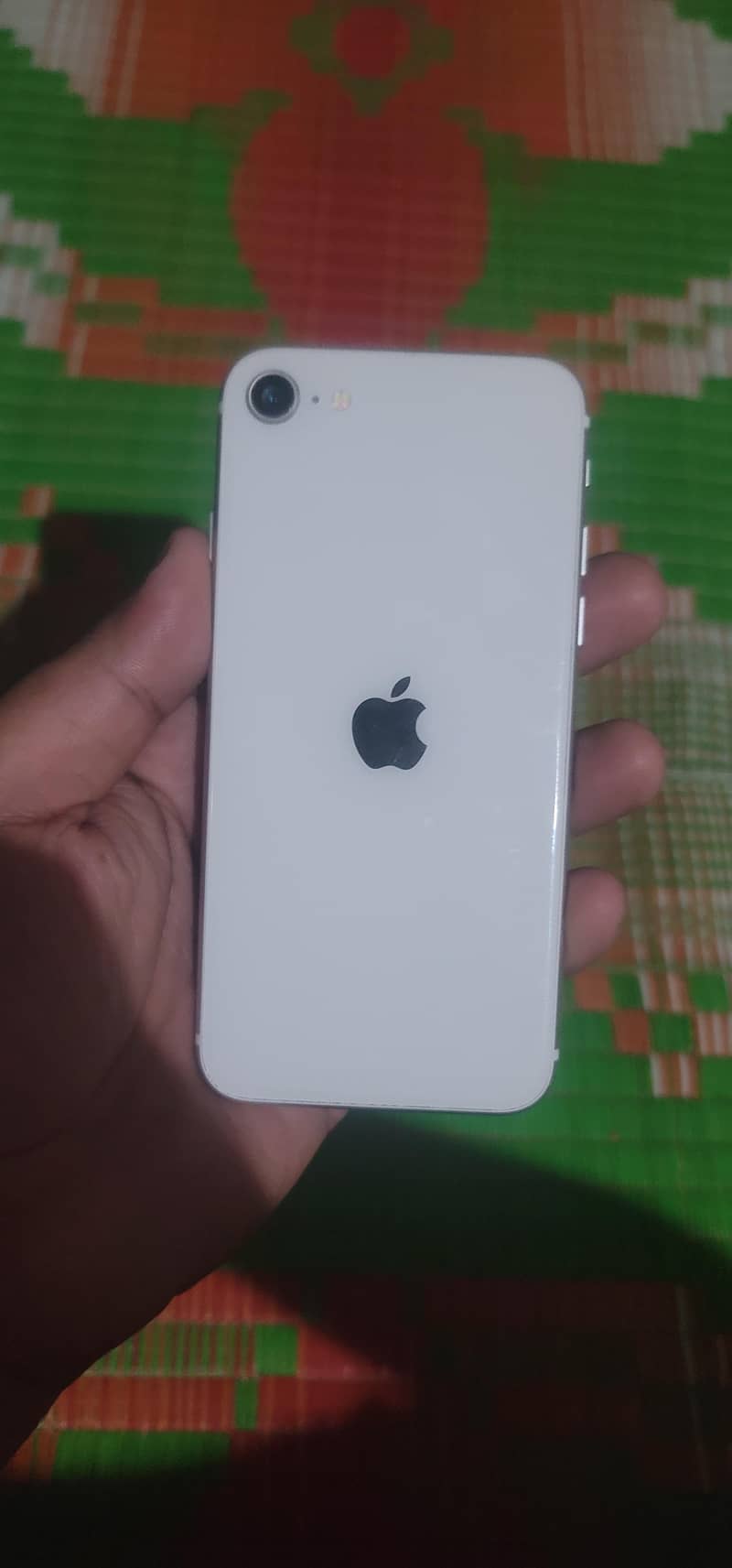 Apple iPhone SE 0