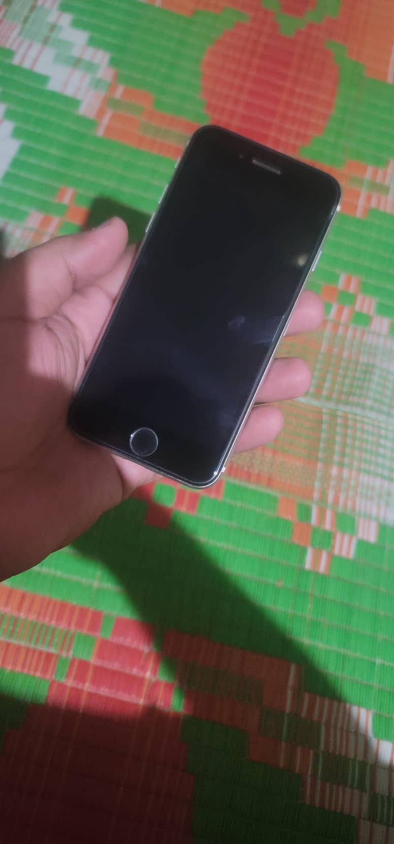 Apple iPhone SE 1