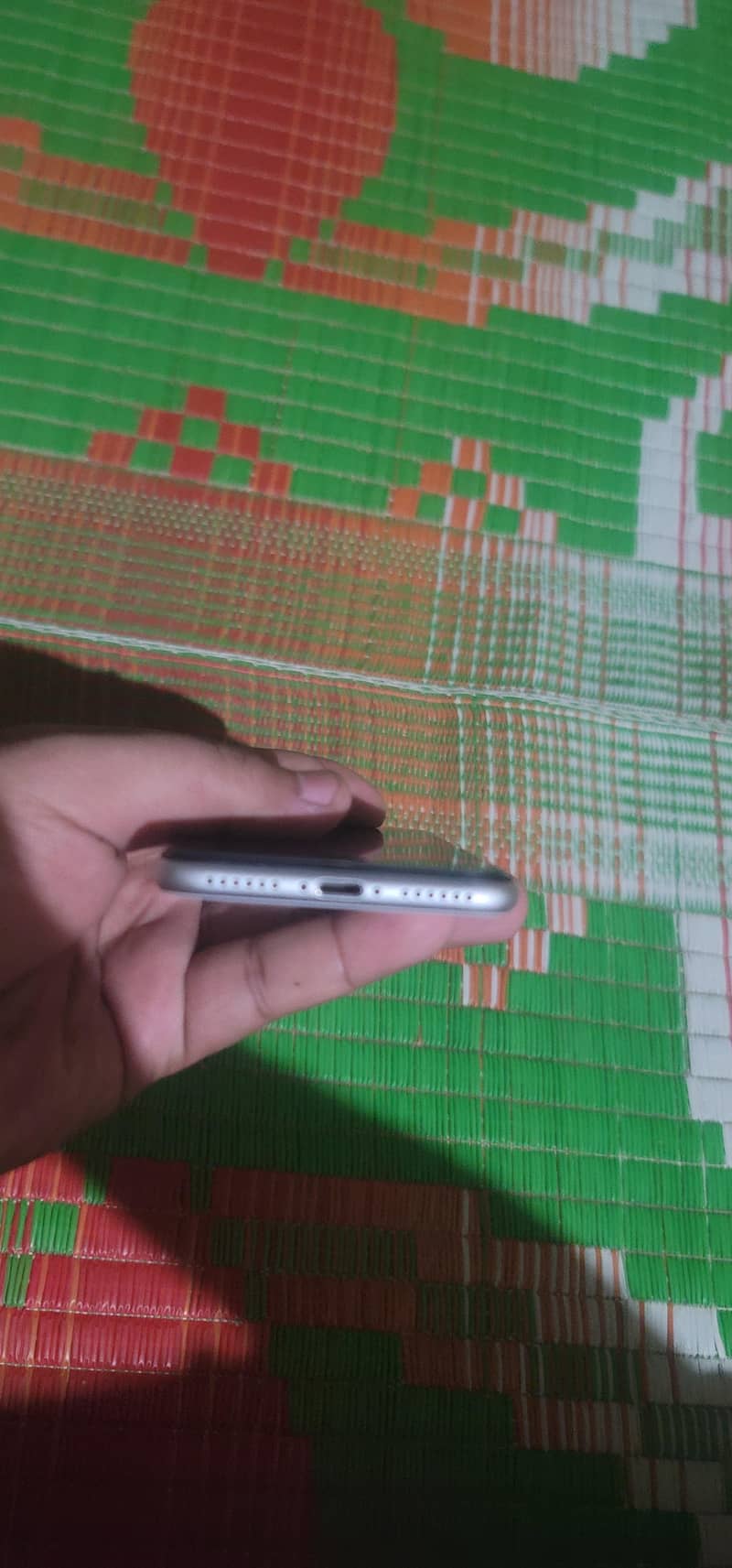 Apple iPhone SE 3