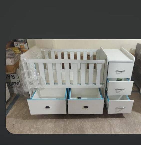 Baby cot 1