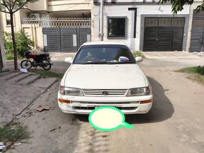 Toyota Corolla XE 2000