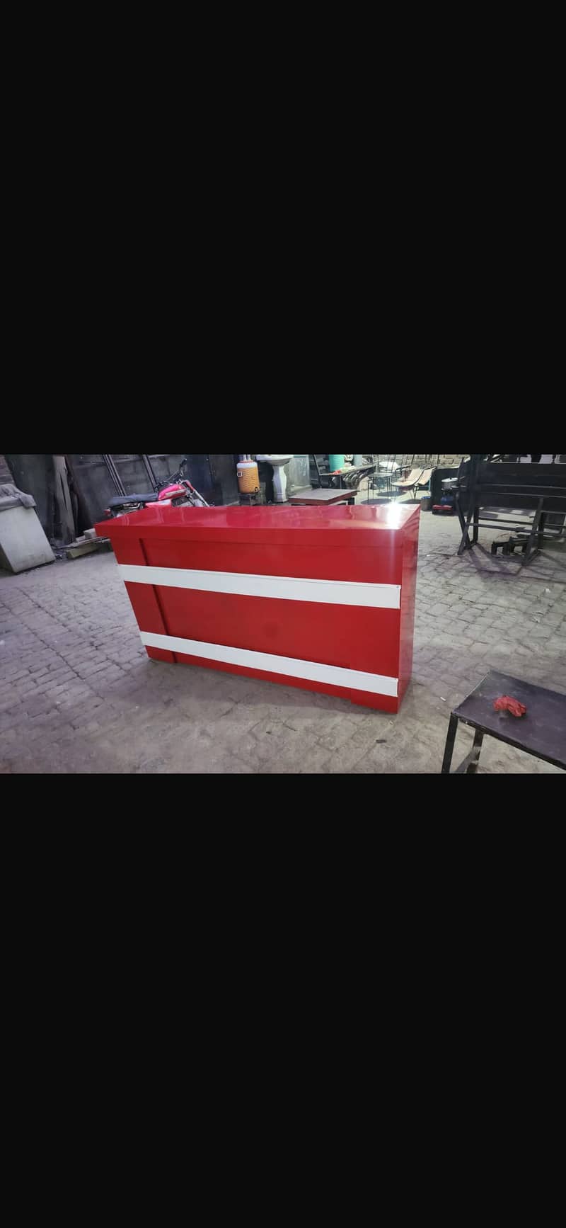 Shop counter 0
