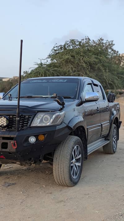 Toyota Hilux 2013 champ