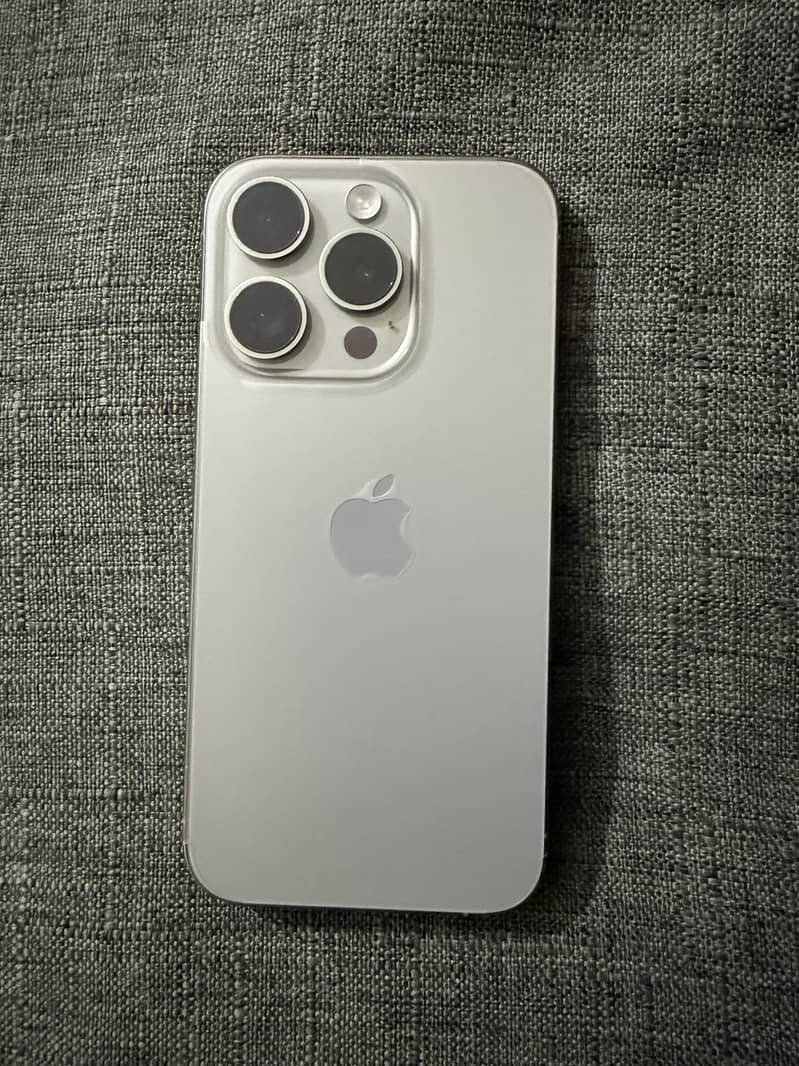 Iphone 15 pro 1