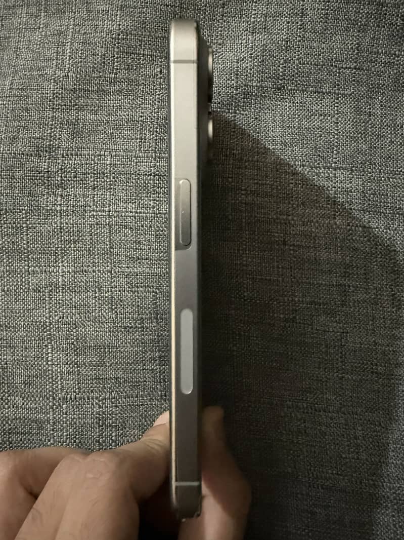 Iphone 15 pro 6