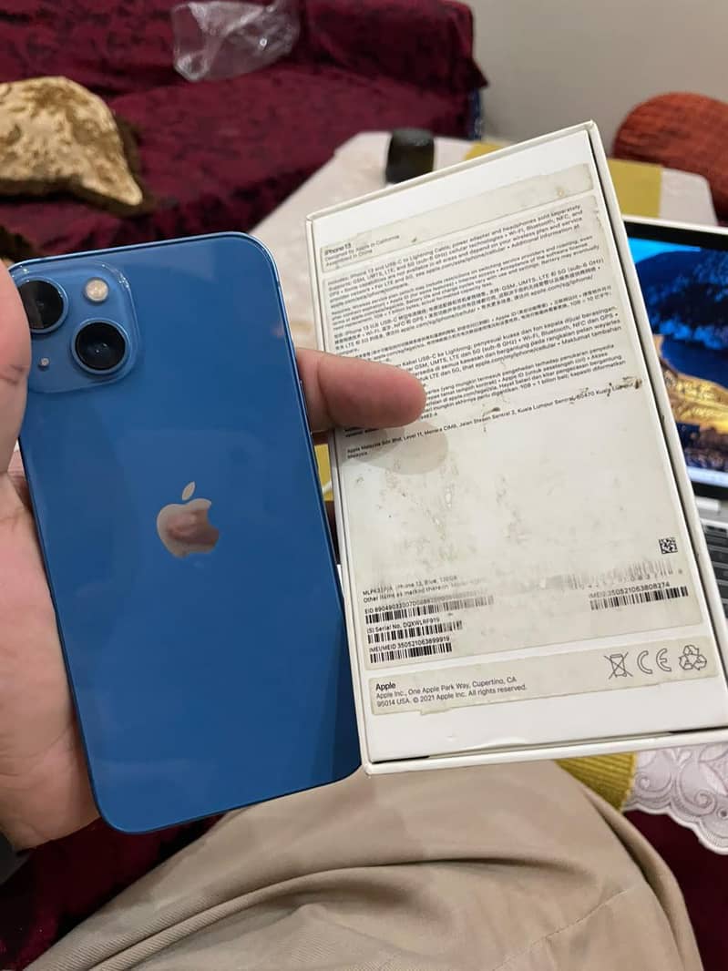 Apple iPhone 13 not a single scratch 9