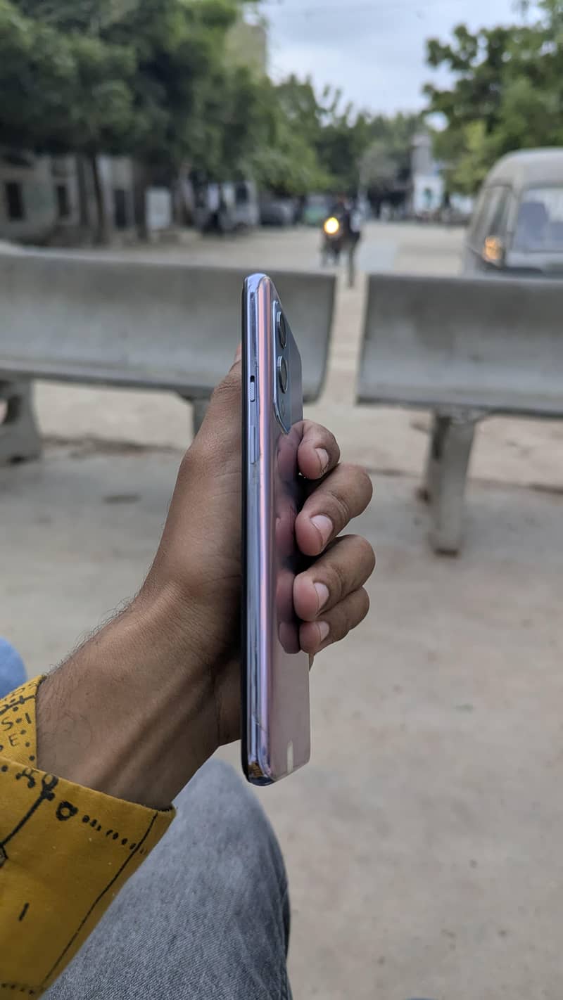 One Plus 9 5g 3