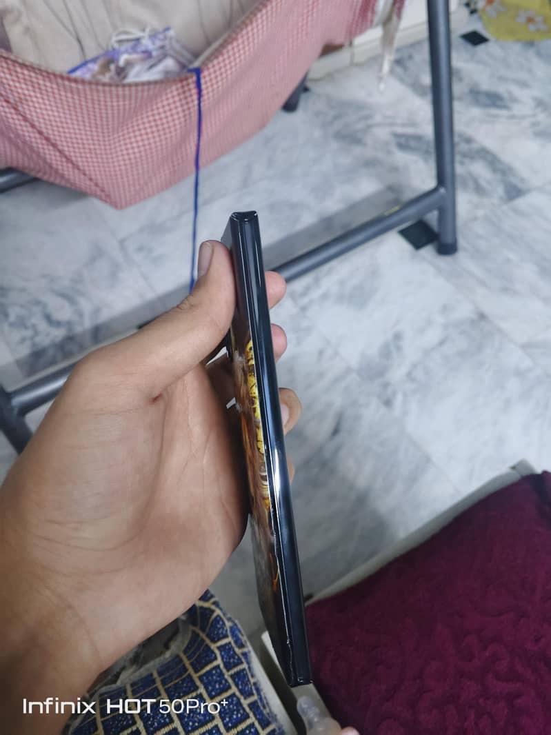 Motorola Edge Plus 3