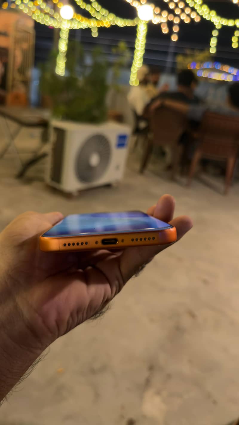 Apple iPhone 17 Pro Max 5