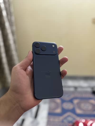 iPhone 17 Pro Max 256GB JV 98% Battery Health 10/10
