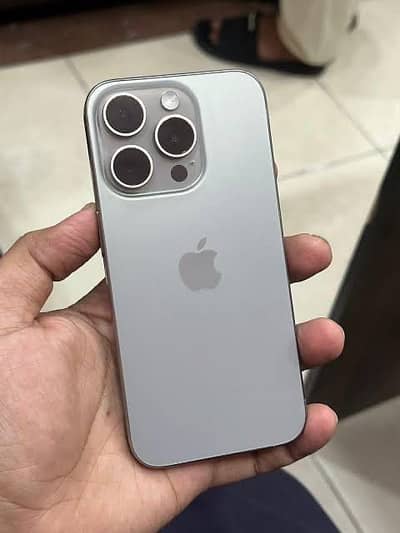 Apple iPhone 15 Pro Max