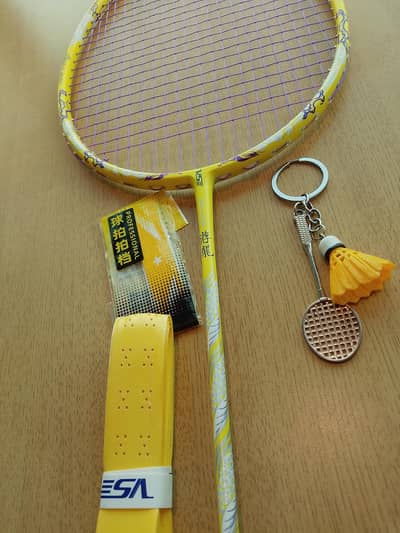 badminton specialist size is 8.5
