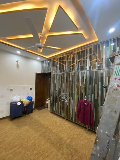 5 Marla Triple Story House For Sale