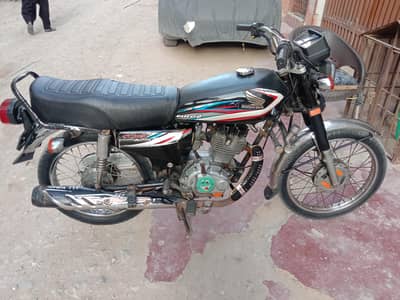 Honda CG-125- 2015 Model -Dadu Number - in Hyderabad