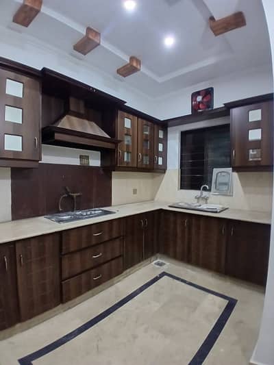 10 Marla portions available for rent pak Arab society