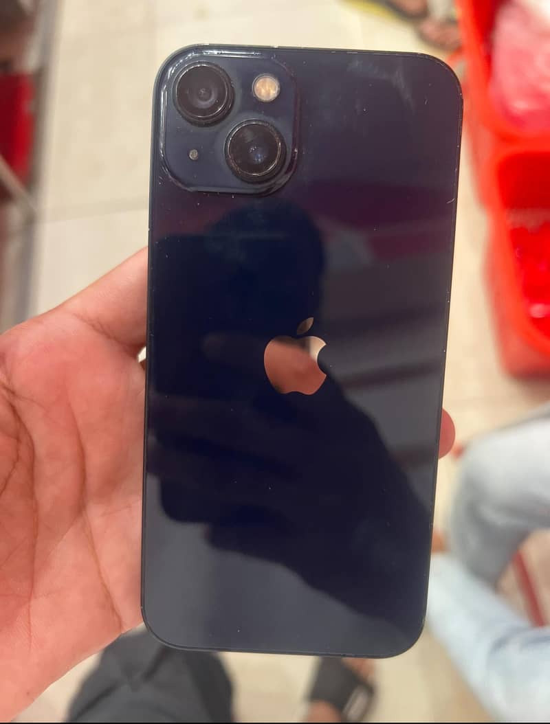 Apple iPhone 13 0