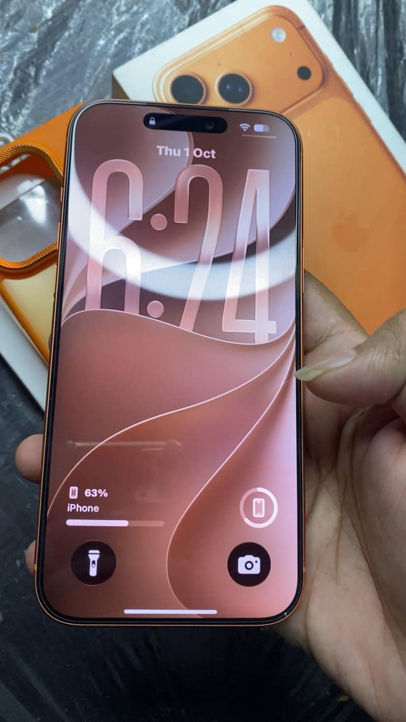 Apple iPhone 17 Pro Max 2
