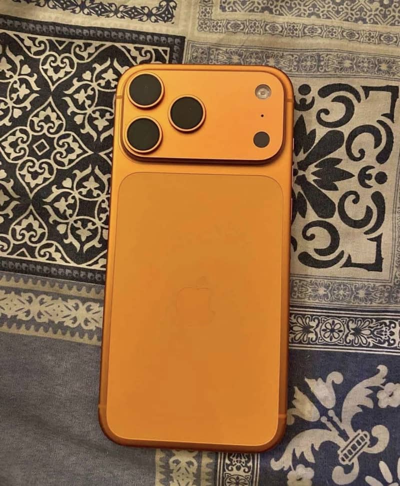 Apple iPhone 17 Pro Max jv 3