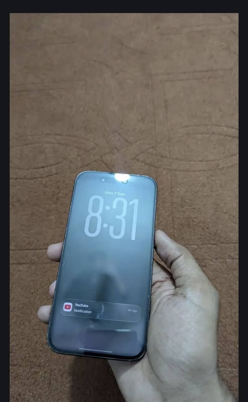 Apple iPhone 14 Pro 2