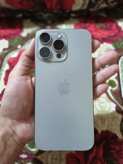 Apple iPhone 15 Pro Max