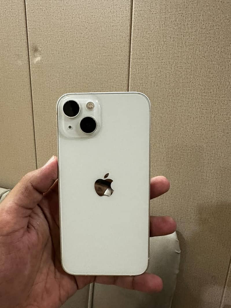 Apple iPhone 13 2