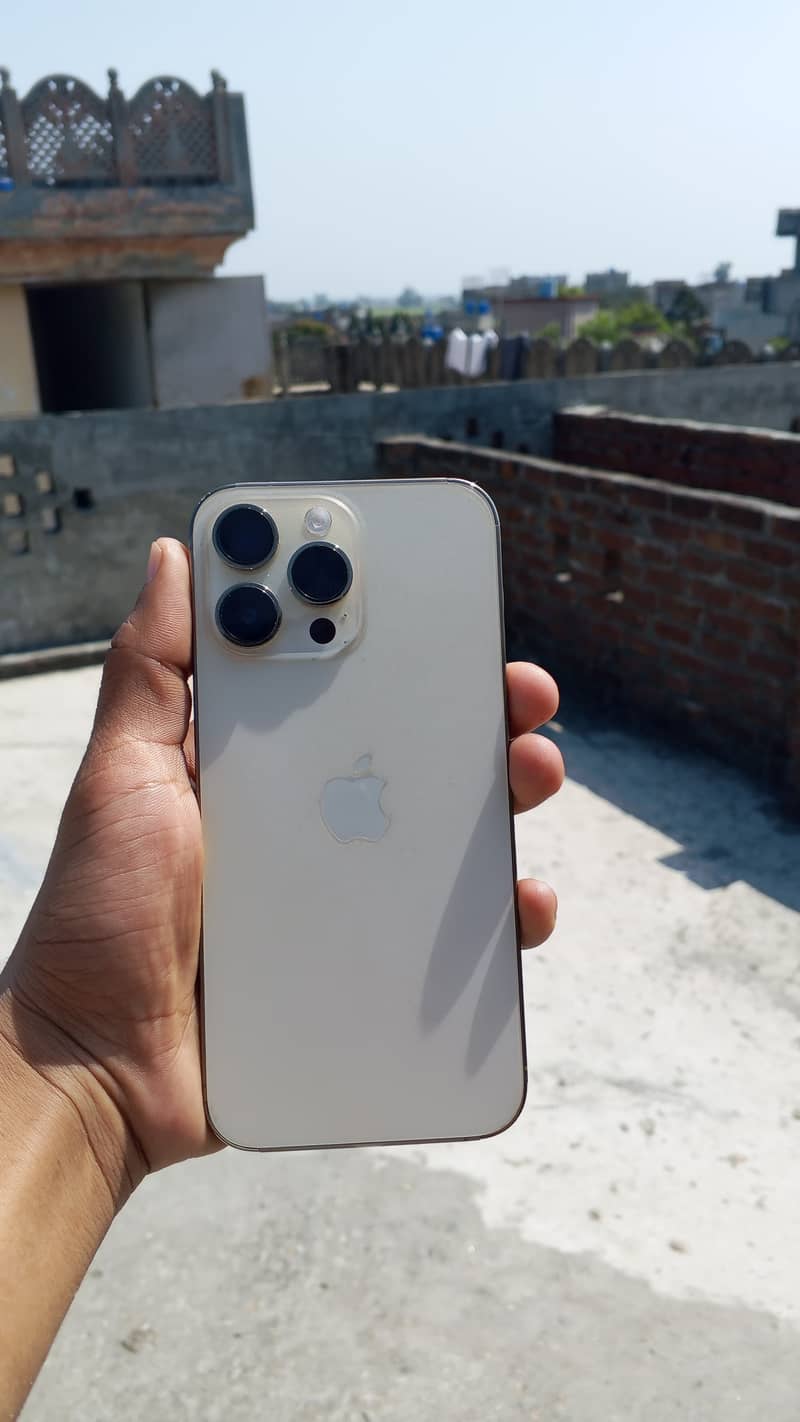 IPHONE 14 pro max 8