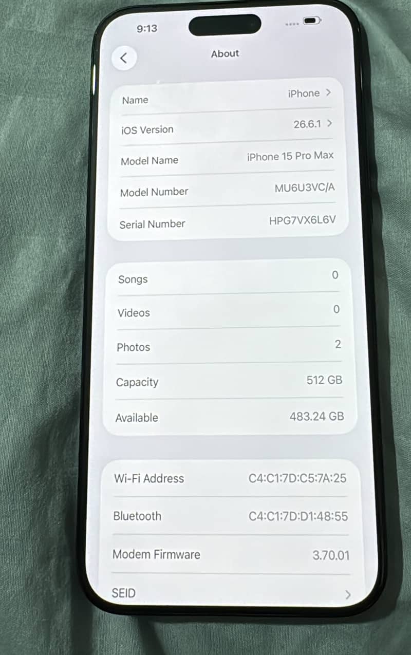 Apple iPhone 15 Pro Max 3