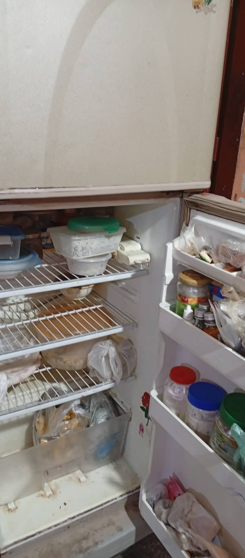 Refrigerator 1