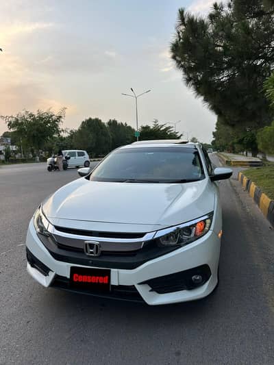 Honda Civic Oriel 1.8i-VTEC CVT 2017
